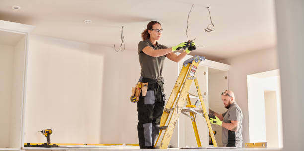 Best Affordable Emergency Electrician  in Whitehall, OH